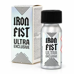 Poppers Iron Fist Ultra Exclusive 24 ml, formule à base d’amyle dans un grand flacon aluminium argenté, accompagné de son étui premium.